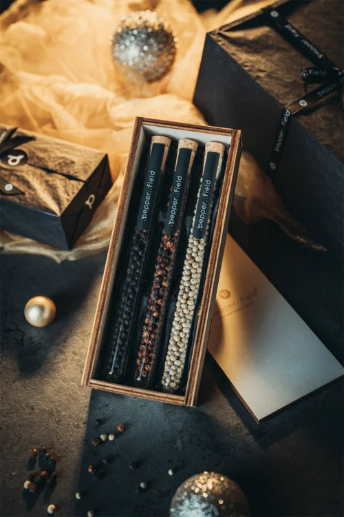 .pepper..field Set of test tubes with Kampot pepper gift set